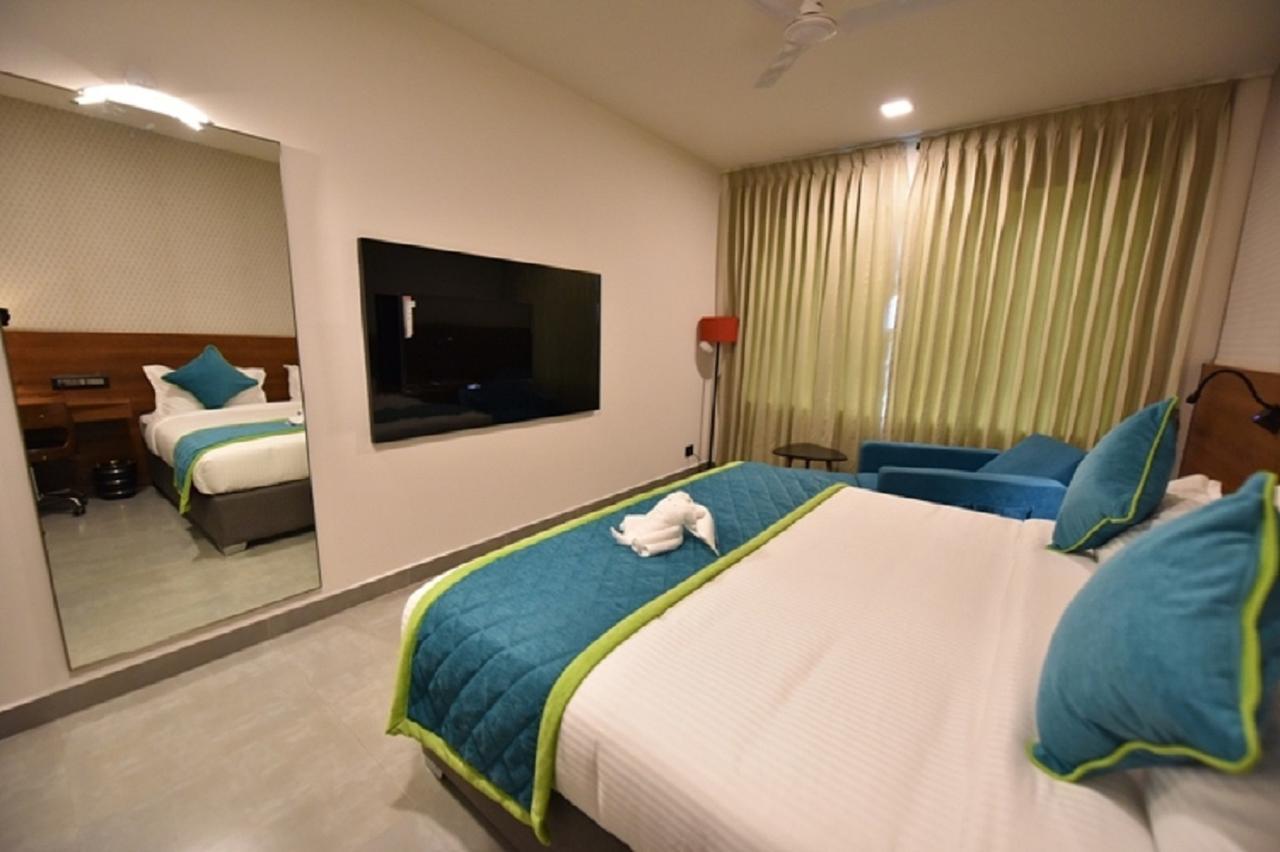 Vivid A Boutique Hotel Tiruchirappalli Exterior photo